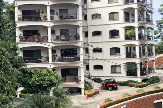 Condo Alella 3A Altos Leonamar Punta Leona