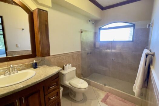 Condo Alella 3A Altos Leonamar Punta Leona