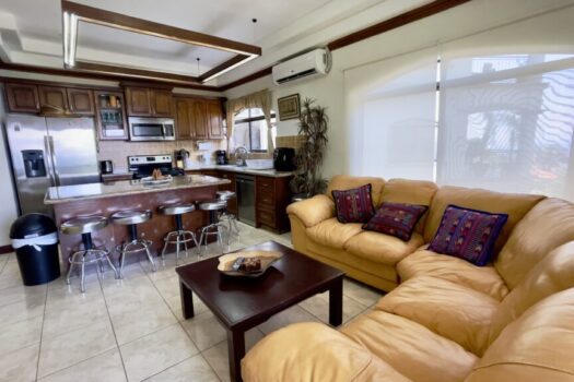 Condo Alella 3A Altos Leonamar Punta Leona