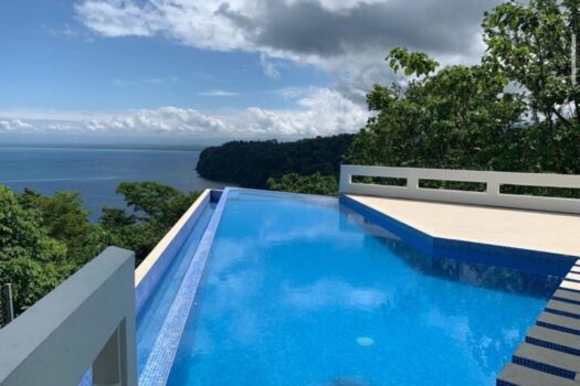 Real Estate Luxury Villa Punta Serena in Punta Leona