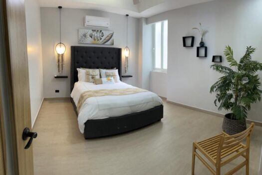 Ocean Front Luxury Apartment 2