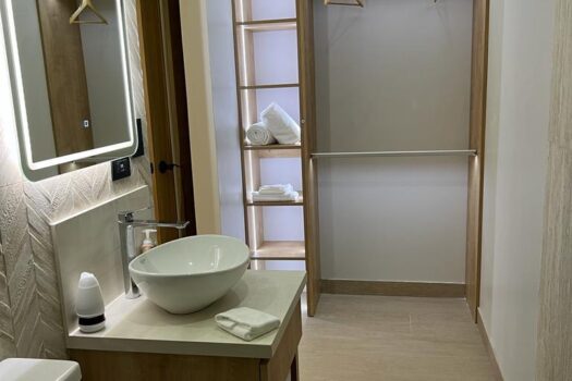 Ocean Front Luxury Apartment 2