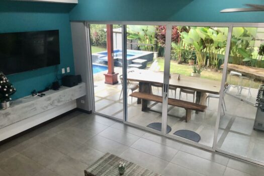 Pacific Dreams House Bambu
