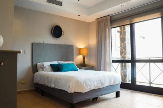 Frente al Playa Jaco – Bahia Encantada