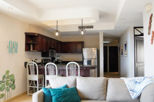 Frente al Playa Jaco – Bahia Encantada