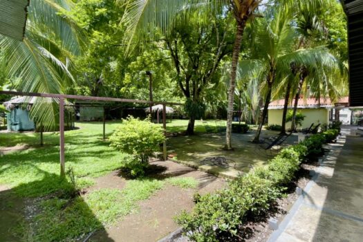 Commercial Center & Hotel On Highway Near Punta Leona