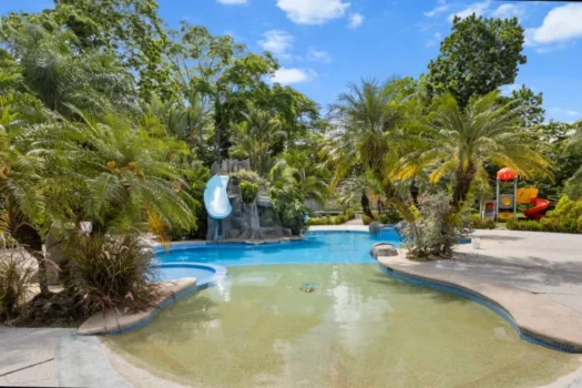 Villas Gemelas en Villa Verde Punta Leona