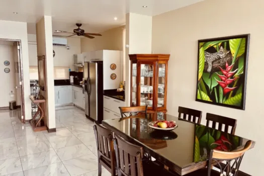 Impresionante Penthouse Frente al Mar Punta Leona