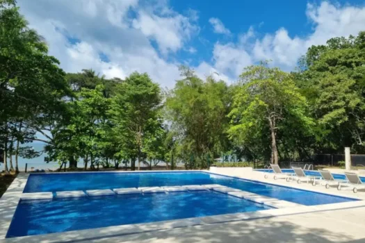 Spectacular Top Floor Condo at Punta Esmeralda, Punta Leona